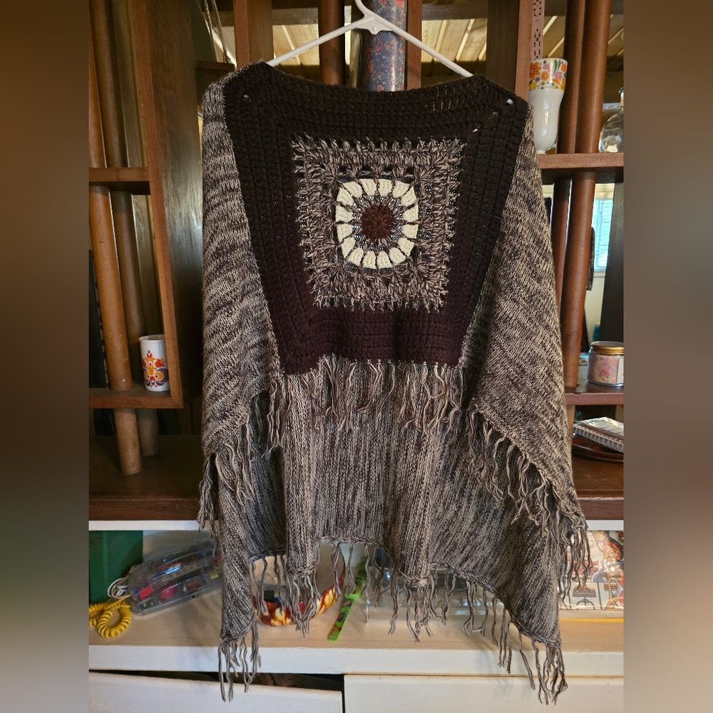 White Crow Bohemian Knit Poncho with Fringe Small NWOT